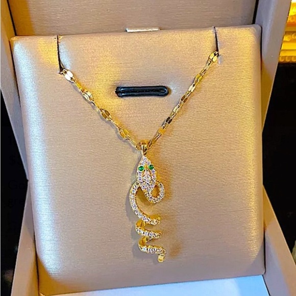 Gold Plated Emerald Snake Pendant - Picture 4 of 5